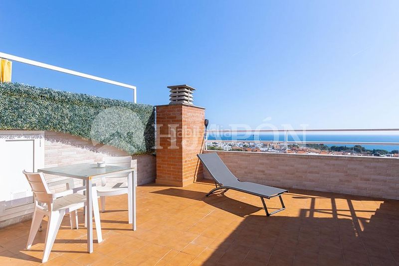 Foto eb36132d-abb0-431e-bec8-e2067f5d9dde. Àtic amb calefacció aparcament piscina a Tiana