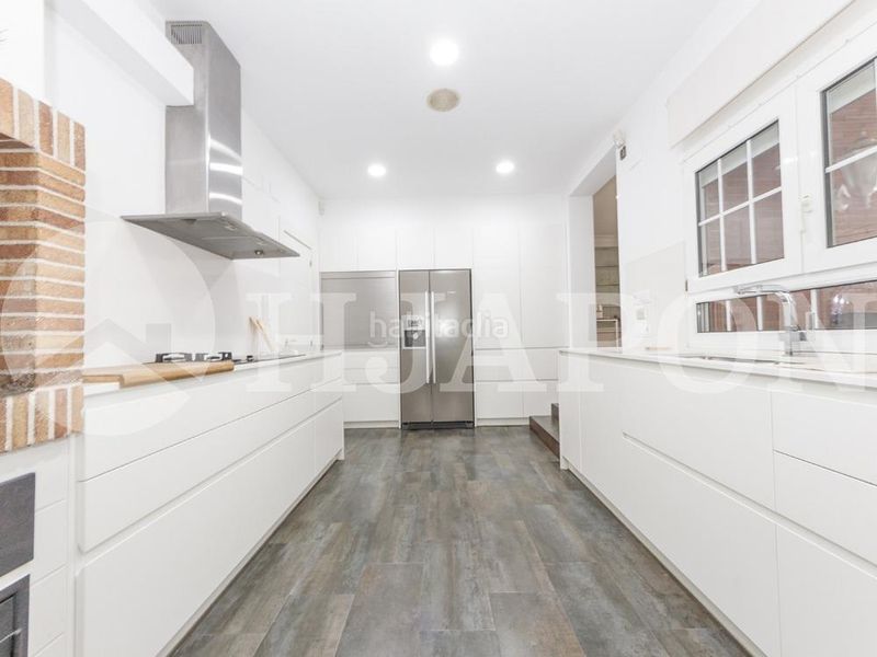 Foto 55c422c3-96d8-48d8-8c13-02853273f43e. Casa amb aparcament piscina a Nucli Urbà Argentona