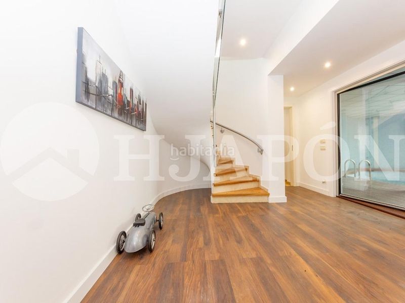 Foto 56887a51-39cc-4315-8769-eaf134095292. Casa amb aparcament piscina a Nucli Urbà Argentona