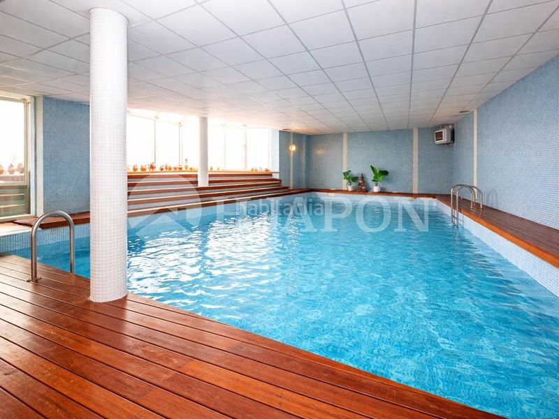 Foto 86e420e8-4093-4f10-b31f-6af2ba531d01. Casa amb aparcament piscina a Nucli Urbà Argentona