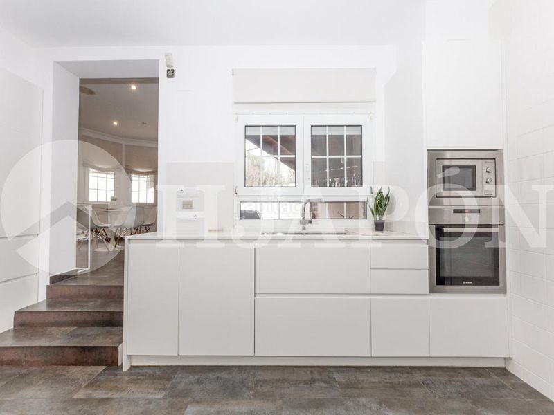 Foto c03e295d-badc-452d-b256-eec9f259d21e. Casa amb aparcament piscina a Nucli Urbà Argentona