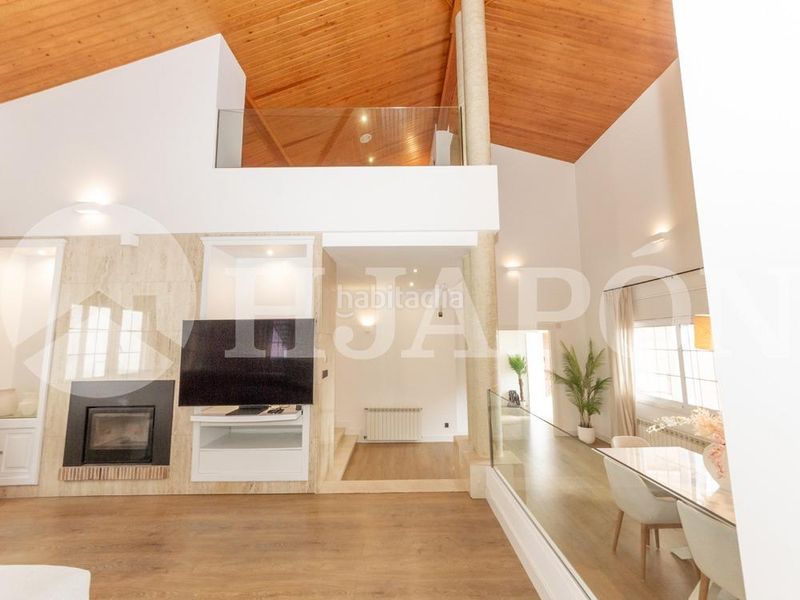 Foto ce225663-dcf1-4cc5-a045-26446f52b960. Casa amb aparcament piscina a Nucli Urbà Argentona