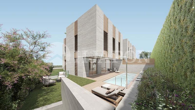 Foto 1fade7a6-4e5d-4a7b-b02d-520c05d34388. Casa amb aparcament piscina a Alella