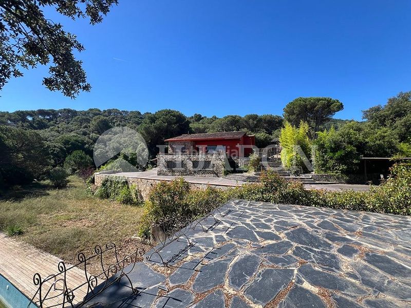 Foto 3d7c2b1b-3cad-4340-a8da-554720dfdd9c. Casa amb calefacció aparcament piscina a Vallromanes