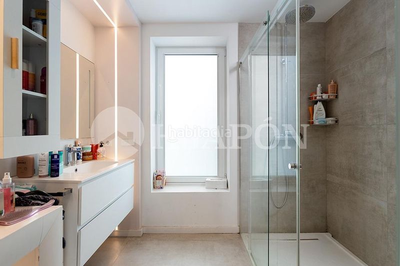 Foto e58659d3-8346-4141-b06f-2ebd55bff13e. Casa amb calefacció aparcament piscina a Alella