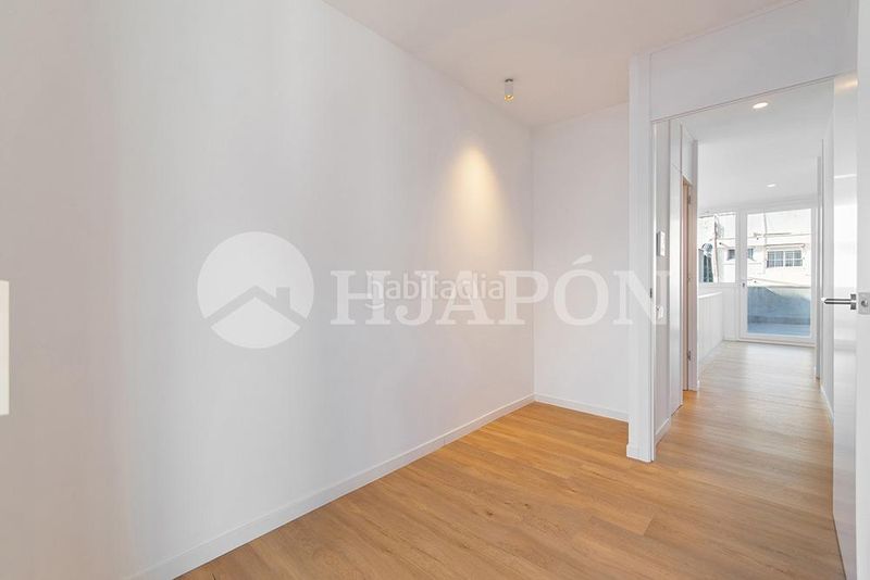 Foto 67eae935-fa3d-4f63-8c80-f2bade354467. Casa amb calefacció a Manresà Badalona