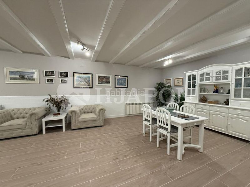 Foto af9060a7-5034-4db0-b5ca-cf9eb4db220b. Casa amb calefacció aparcament piscina a Teià