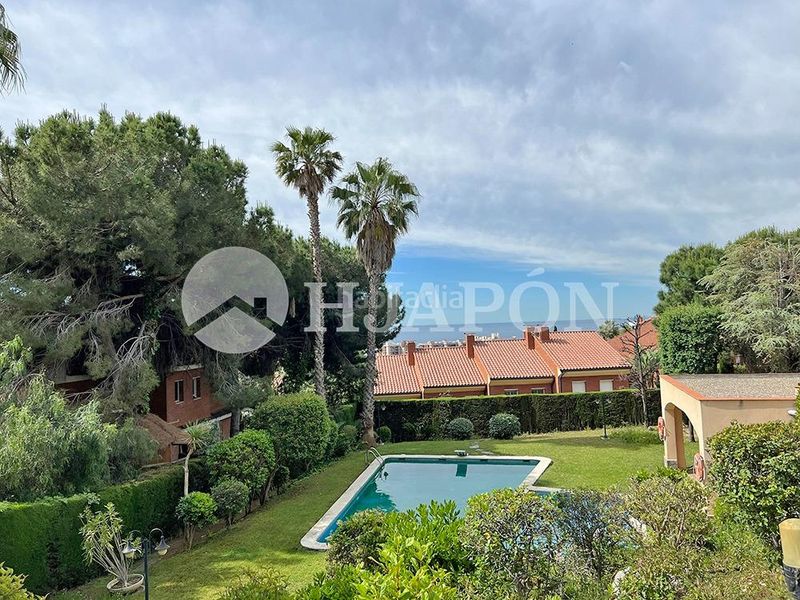 Foto 6b0d9d8f-ca68-4e22-afbc-6d0428ca8b26. Casa amb calefacció aparcament piscina a Teià