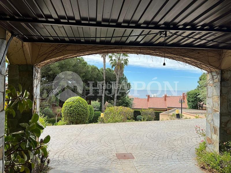 Foto c151308b-d061-4a28-a7a2-8af83b6643bb. Casa amb calefacció aparcament piscina a Teià