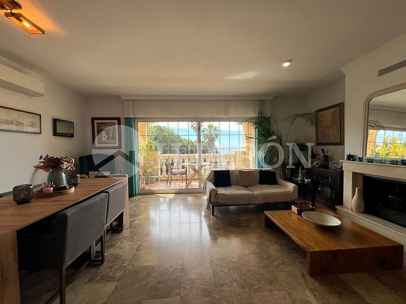 Foto d37ea93a-65e1-41d4-85f0-abc1df01b67e. Casa amb calefacció aparcament piscina a Teià