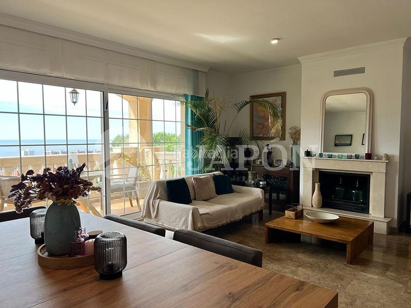 Foto d888c83c-9c6b-4b26-80b7-eae2951e4133. Casa amb calefacció aparcament piscina a Teià