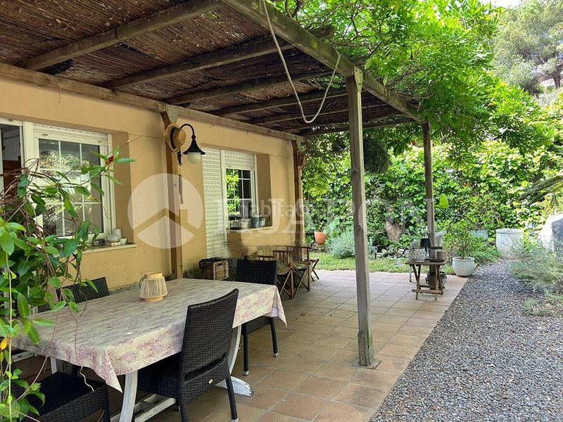 Foto ed0ef242-b619-4188-bd37-df2d5fcb3f3a. Casa amb calefacció aparcament piscina a Teià
