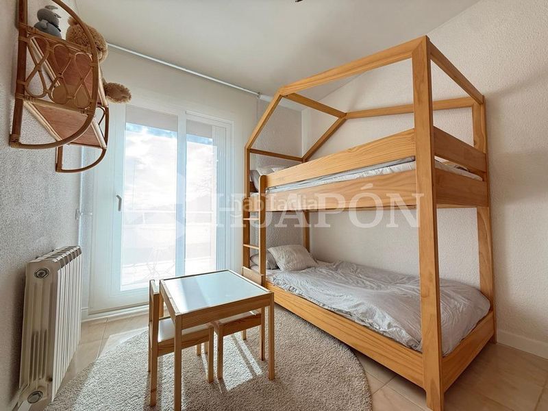 Foto eb666ef9-8316-4444-8981-e435527f69bf. Casa amb calefacció aparcament piscina a Alella