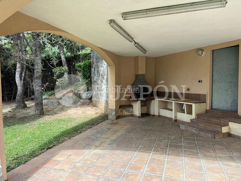 Foto ec62c802-9c25-4292-a22b-bfdd1040cf91. Casa amb calefacció aparcament piscina a Teià