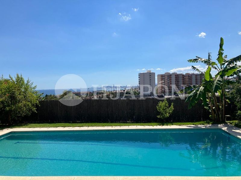 Foto 3b05062c-8828-4379-ab7c-5be32a649414. Casa amb calefacció aparcament piscina a Teià