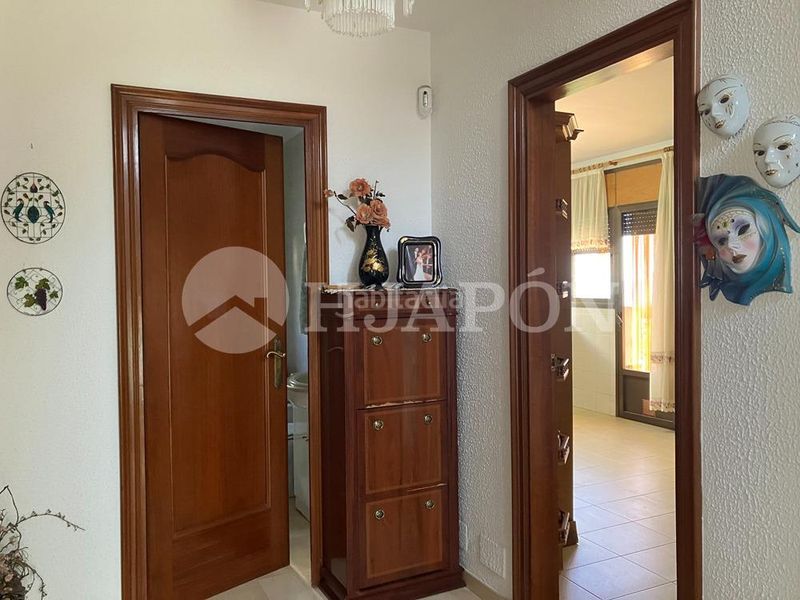 Foto a666fe25-9428-49f7-ba61-7e89459a628c. Casa amb calefacció aparcament piscina a Teià
