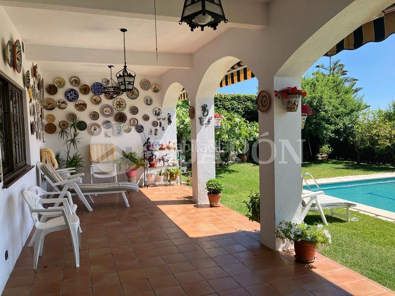 Foto e4d5e2fc-e06f-4938-82af-63a8aee18a58. Casa amb calefacció aparcament piscina a Teià