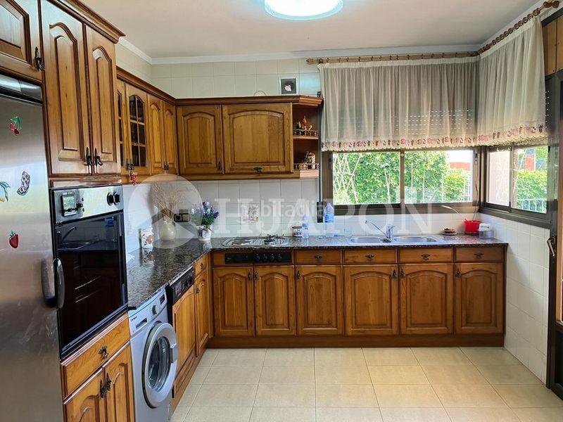 Foto e59b76cb-565c-4b8d-8770-7ebdc1b3995e. Casa amb calefacció aparcament piscina a Teià