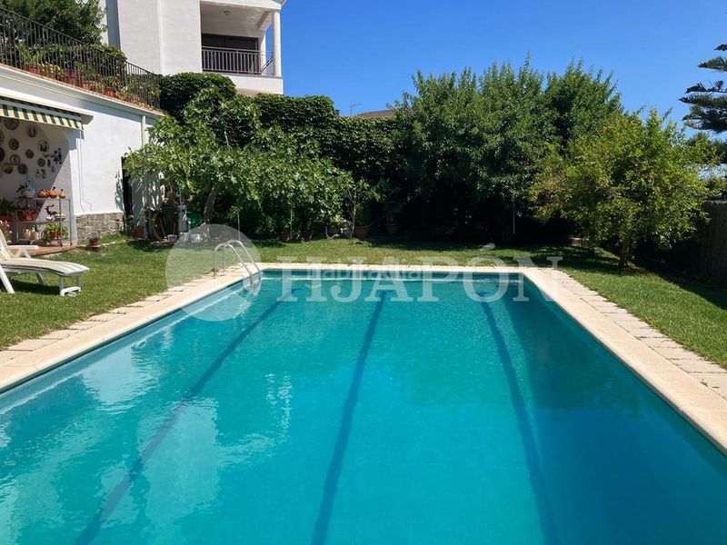 Foto f3889941-9537-4668-9fa8-bc2007122aec. Casa amb calefacció aparcament piscina a Teià
