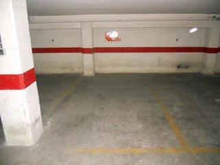 Aparcament cotxe a Ezcaray