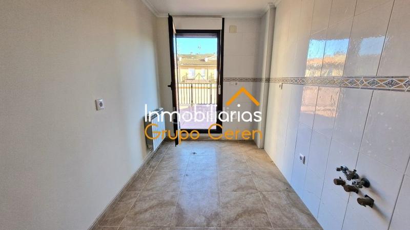 Foto 160e1c39-d10d-48b1-bff0-385b65c9406b. Casa adossada amb calefacció aparcament a Alesanco