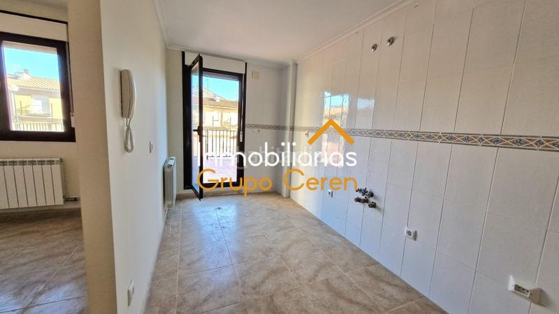 Foto 7cfcb0ed-c5fe-4556-9922-5797ca06fd5a. Casa adossada amb calefacció aparcament a Alesanco