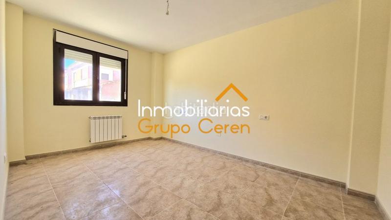 Foto fe966505-5d3d-4bac-b1dd-11fed917b0ae. Casa adossada amb calefacció aparcament a Alesanco