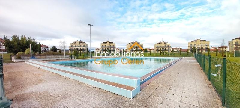 Foto c0be32ee-d321-4789-92b2-6c240bbee547. Appartement avec chauffage parking piscine dans Cirueña