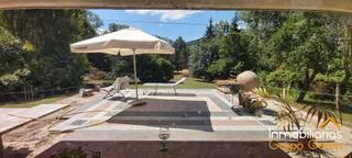 Chalet en Ojacastro. Chalet con piscina en espectacular finca de 40.000 m2 privada