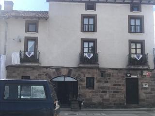 Apartament a Santurde de Rioja