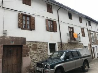 Casa  Calle tintes. Zona  del crucero san lazaro