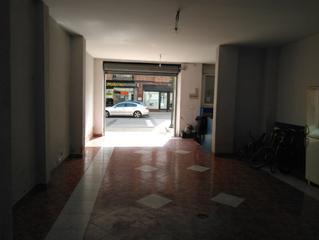 Local Comercial  Avenida de alfonso pena. Lonja comercial en primera linea de calle