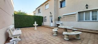 Maison jumelée à Belorado. Casa de nueva construccion impecable