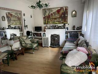 Casa a Ezcaray. Chalet en parcela 650 m2