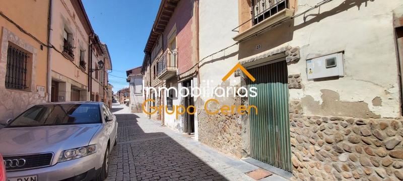 Foto c6a45231-5e21-4e0d-b985-5dde5e5bfa98. Casa aléjate de la gran ciudad y ven a descansar a grañon, una localidad en pleno camino de santiago en Grañón