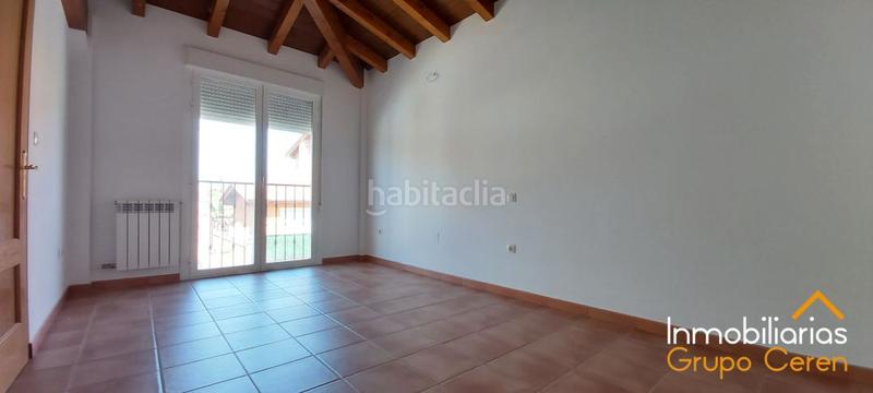 Foto bf2e2313-f284-4998-8c3d-48fe4d4af49a. Casa adossada amb calefacció aparcament piscina a Herramélluri