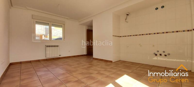 Foto eea4d89e-45dd-4ad4-be28-7a4ee2b20a9b. Casa adossada amb calefacció aparcament piscina a Herramélluri