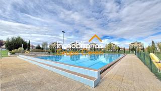 Apartamento  Avenida la rioja. Apartamento de vacaciones ideal para familias listo para entrar