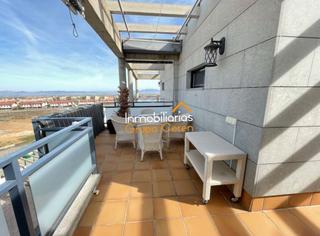 Dúplex a Cirueña. Espectacular vivienda tipo duplex de tres habitaciones,,  muy lu