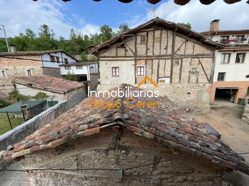 Foto 0bde5b0b-cc3c-49ea-967a-fb4f674cabb0. Casa amb calefacció aparcament a Ojacastro