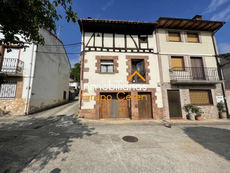 Foto 562f940e-06a1-4f5e-8ed0-ae9d73ef5038. Casa amb calefacció aparcament a Ojacastro