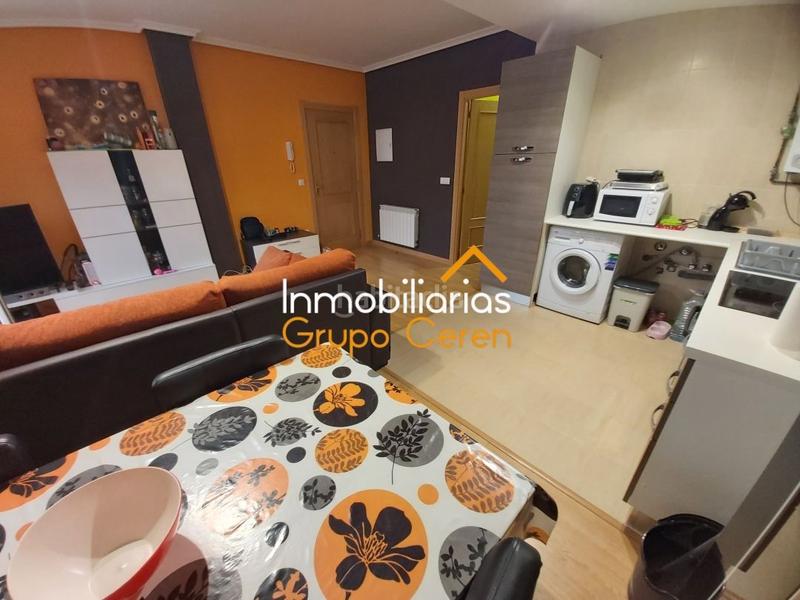 Foto 913bd229-a103-431d-ad71-f70e7a64d0e2. Piso en grañon, ven a descubrir este coqueto bajo en urbanización con piscina en Grañón