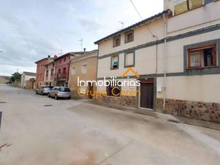 Casa a Herramélluri. Casa de pueblo con gran terraza y lista para entrar a vivir en h