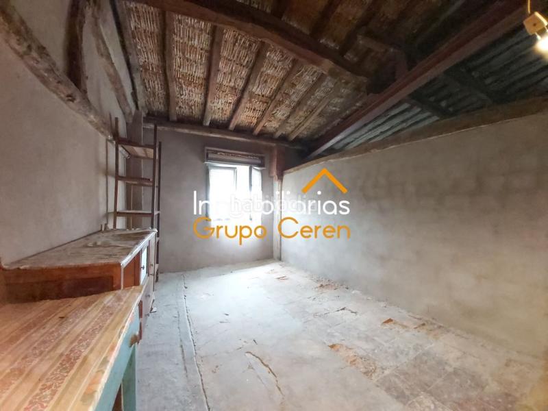 Foto 45828a9e-827a-4529-8c6c-f2356f154424. Casa en ochanduri, casa de pueblo para entrar a vivir con patio en Ochánduri