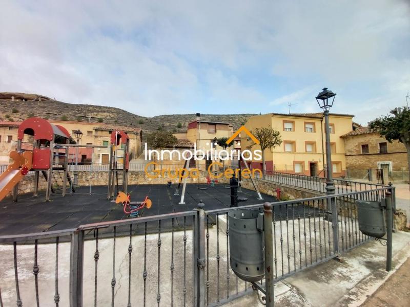 Foto aa93f79b-a217-4bd2-acf7-3346b3f5c444. Casa en ochanduri, casa de pueblo para entrar a vivir con patio en Ochánduri