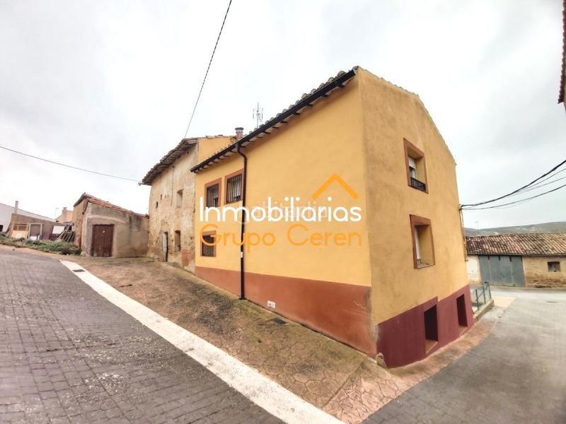 Foto b1c1cb1e-58f4-427a-aac4-f58387ee396d. Casa en ochanduri, casa de pueblo para entrar a vivir con patio en Ochánduri