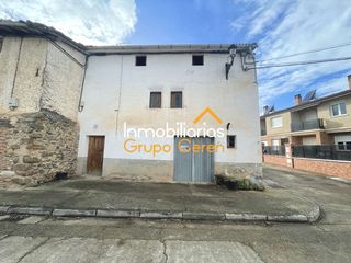 Maison  Avenida de la rioja. Casa a rehabilitar con tejado nuevo en santurde de rioja  negoci