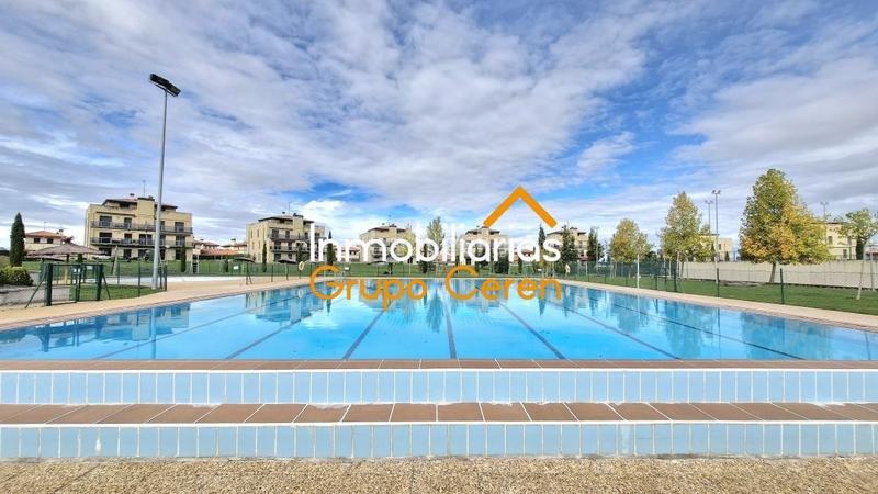 Foto 44a164c0-11fb-4509-a0d1-d964ad8e869f. Terreno residencial en Cirueña