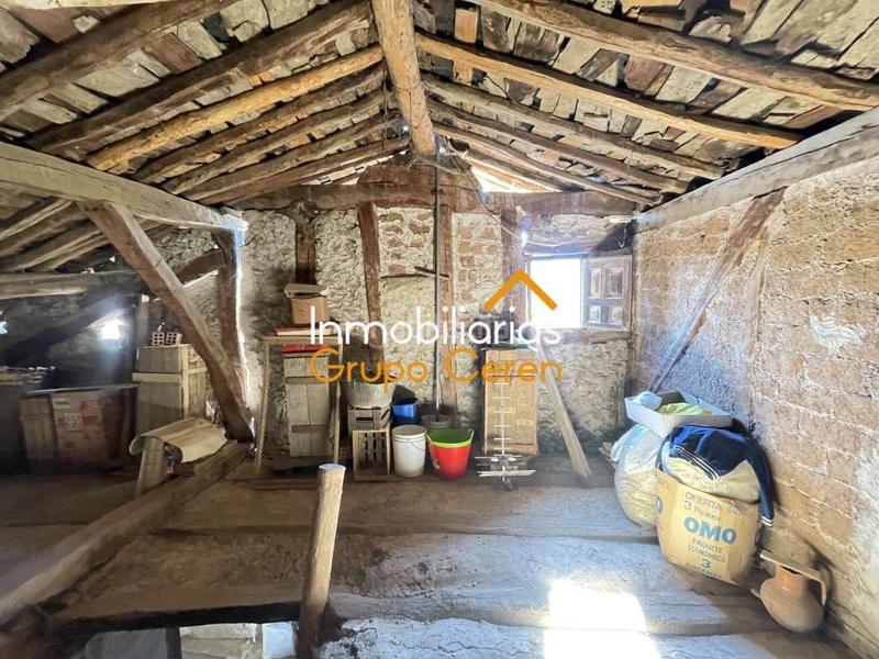 Foto 2117a375-879c-4a73-90f3-822bc2dd9531. Casa casona de tres plantas de 170 m2 cu en Ojacastro