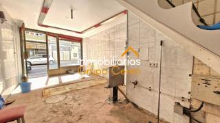 Local commercial  Avenida de alfonso pena. Descubre tu próximo local comercial ideal en primera línea de ca